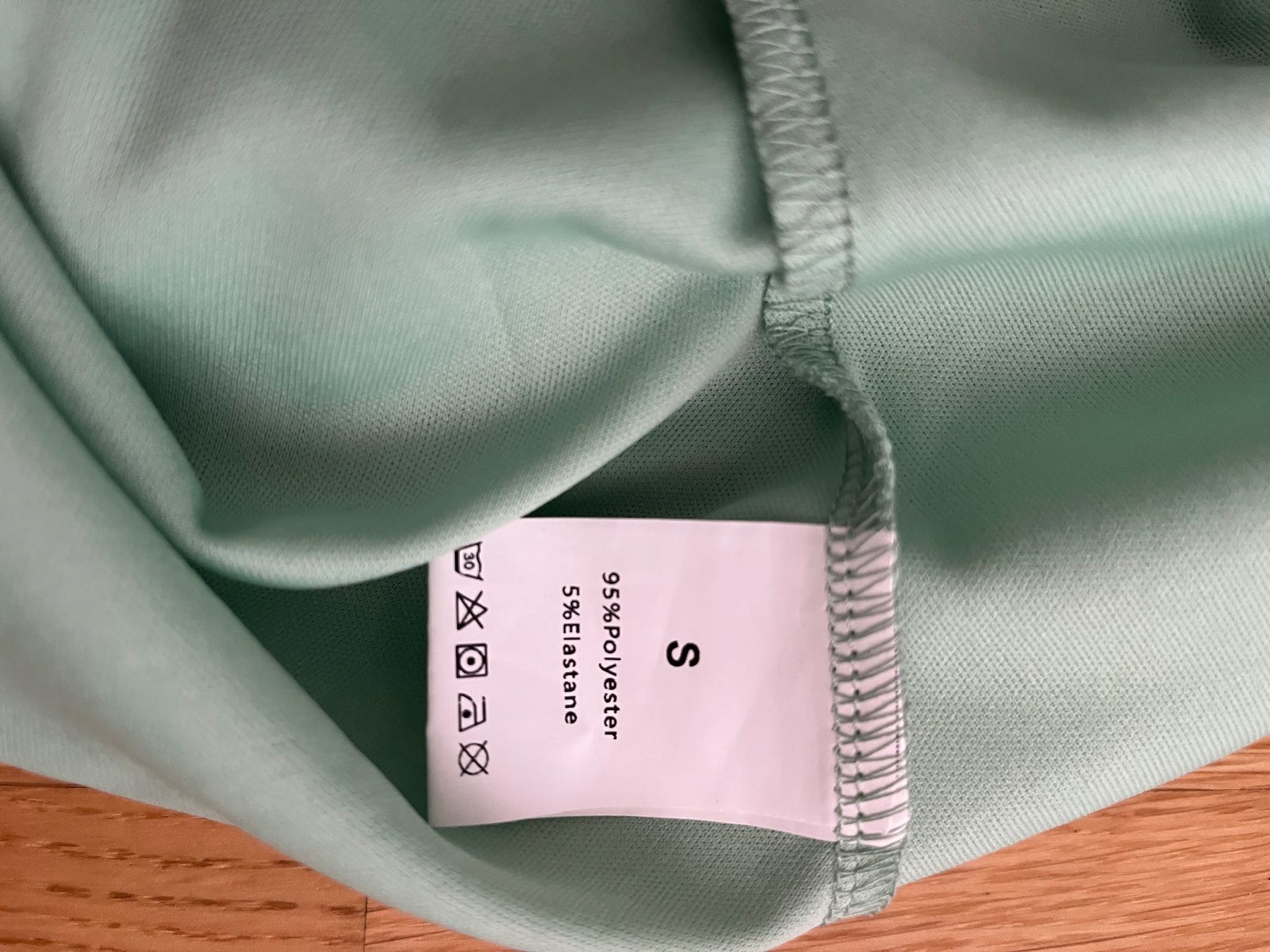 Kleider: Langes Kleid mintgrün mit Spitze – Neu (gemäss Beschreibung) aus Sursee von hor_gwb5 4