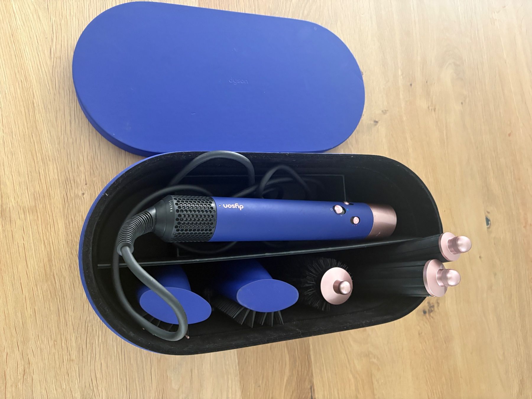 Dyson Asciugacapelli: Dyson Airwrap LONG HS05 Multi-Haarstyler Complete blue/blush – Usato da Lausen venduto da sen_jm7c 6