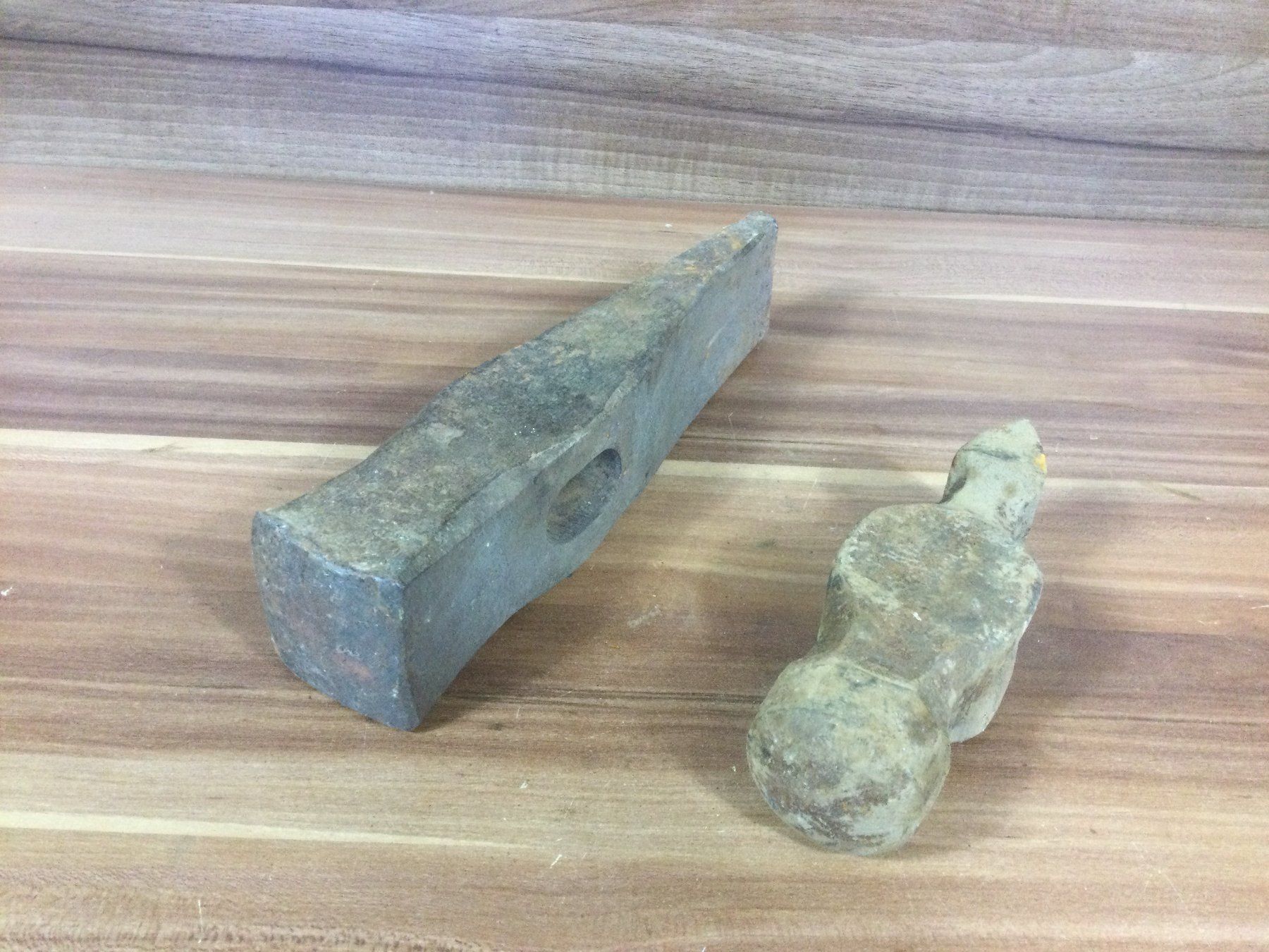 Attrezzi da lavoro: Gebrauchte rostige grosse Schmiede Hämmer – Usato da Wangen SZ venduto da kuriosum12 1