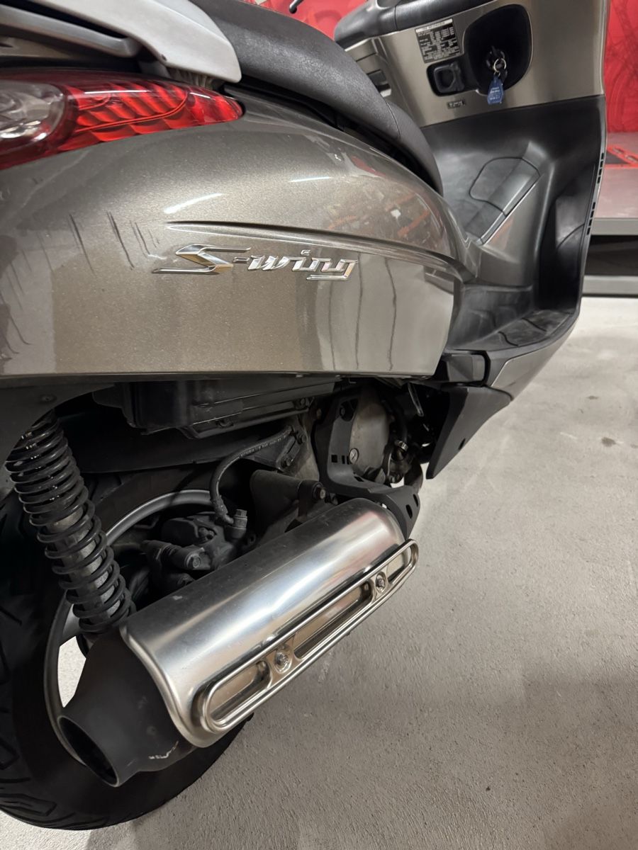 Honda Scooter: Honda silberwing 125  – Usato da Marthalen venduto da gho_xp9m 6