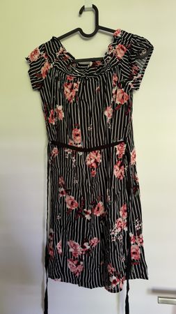 Geblümeltes Kleid in der Gr. S