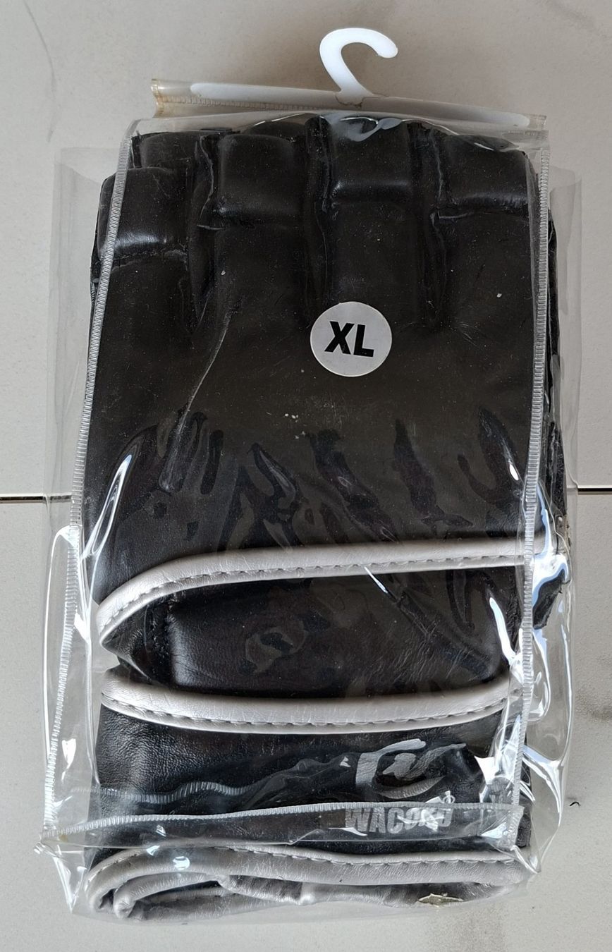 Guanti & manicotti: Boxhandschuhe Wacoku – Nuovo (secondo la descrizione) da Ziefen venduto da MullerD