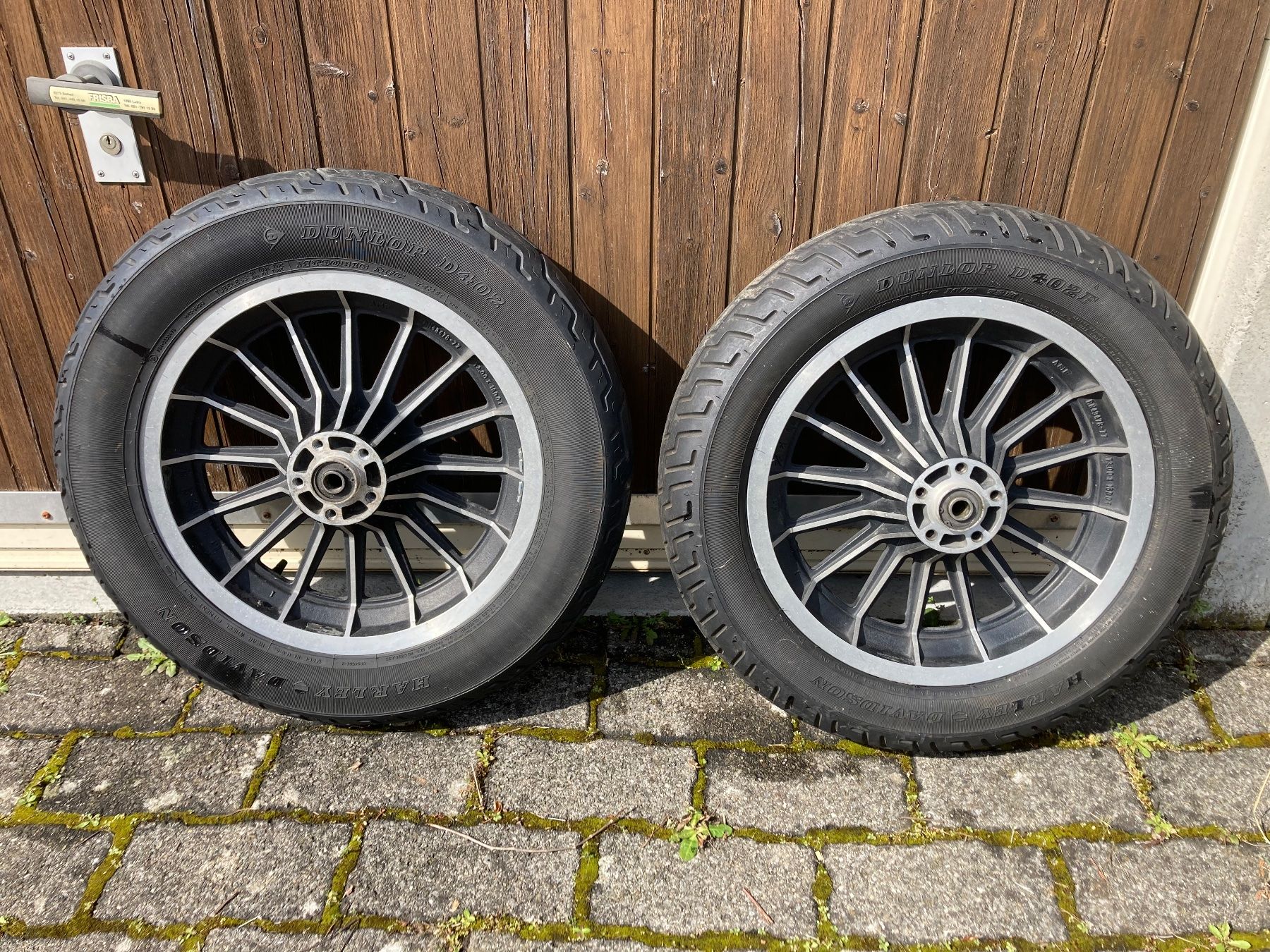 Pneus & Kompletträder: Harley-Davidson Felgen / Radsatz bereift – Gebraucht aus Belp von Siruz 6