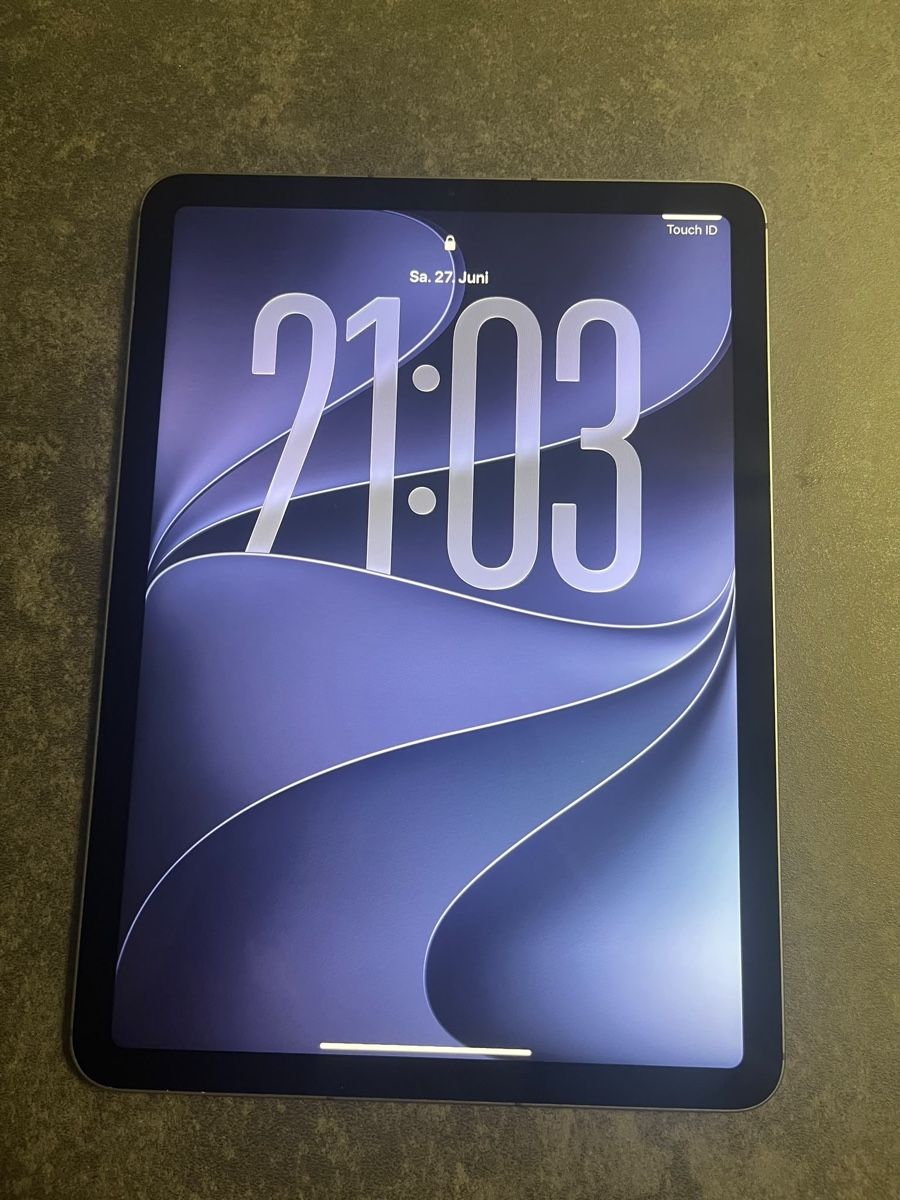 Apple Tablet PC: Apple iPad Air (5. Generation) 64GB – Usato da Zürich venduto da gogi1979