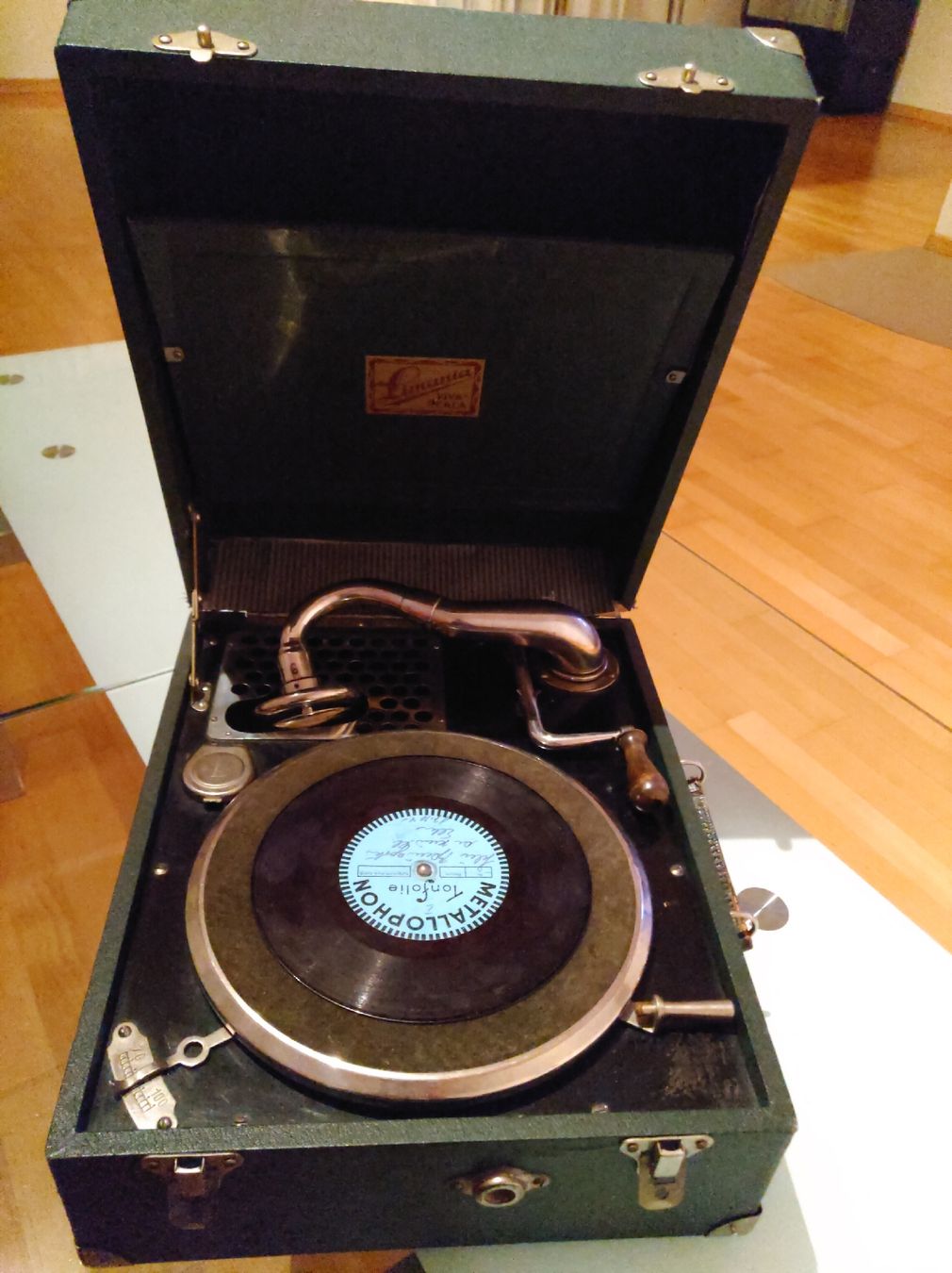 Giradischi: Limania VIVA Reala Koffer Grammophon – Usato da Arnegg venduto da Arnrom