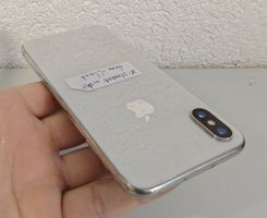 iPhone X