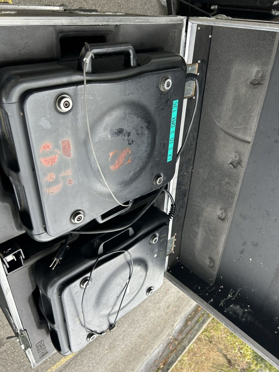 Strumenti musicali: Varilite  lot de 17 moving head  Vl2000 – Difettoso da Vérossaz venduto da the_6cq8