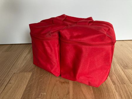 Clarins Kulturtasche / Kosmetiktasche: mit mehreren Fächern