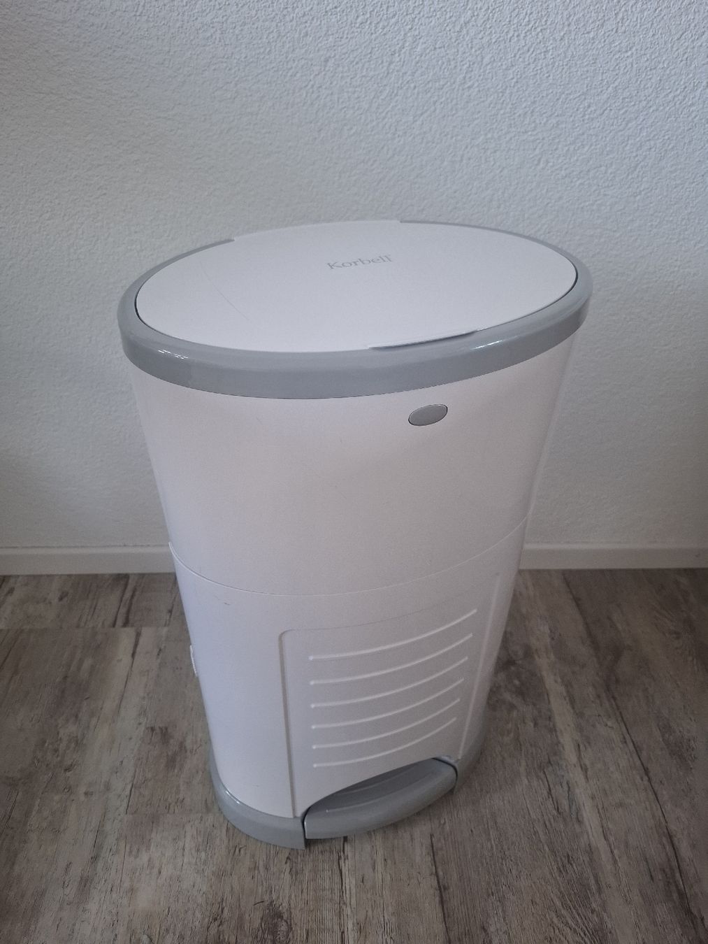 Poubelles: Korbell Windeleimer – D'occasion à oberiberg par holdenerl