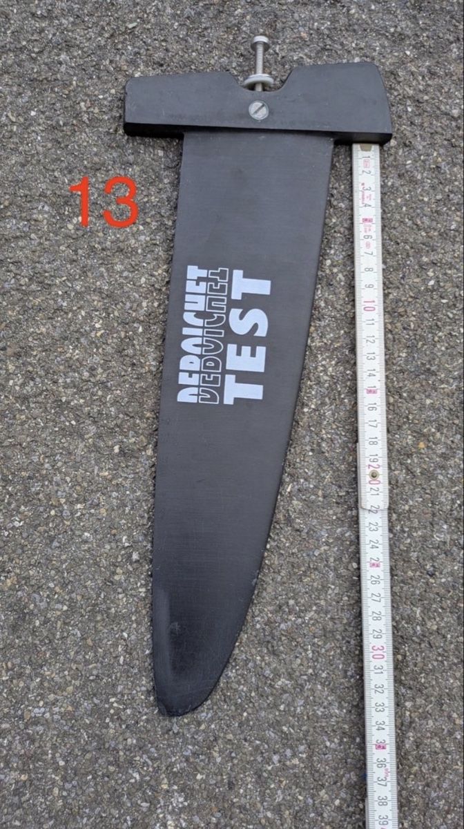 Tavole da surf e di nuoto: DEBOICHET Powerbox Finne 33,5 cm – Usato da Küssnacht am Rigi venduto da Babalina82