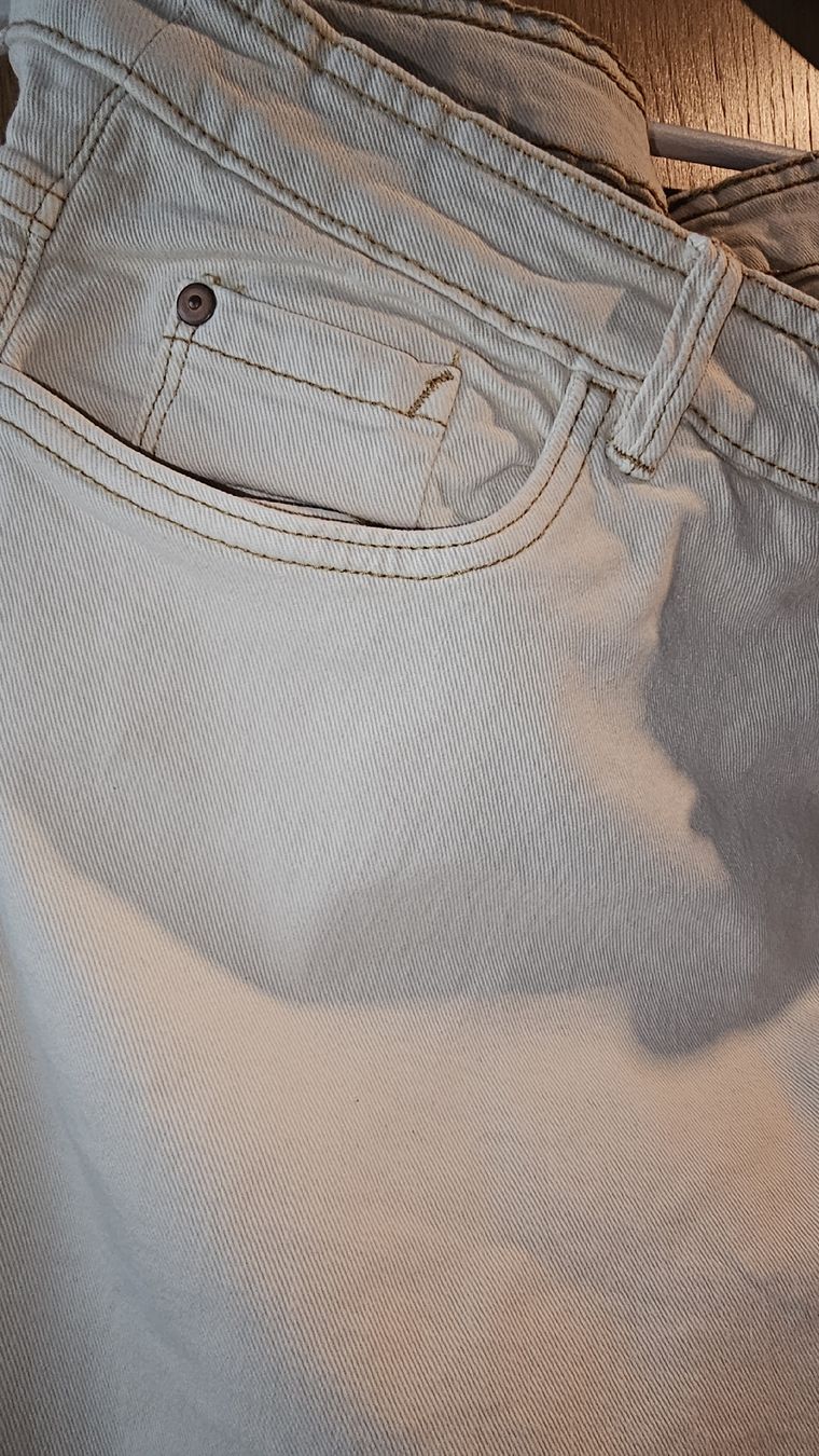 C&A Jeans: NEUE Jeans, Denim Stretch, Gr. 48, Sandbeige – Nuovo e nell'imballaggio originale da Arbon venduto da Flyaway8 2