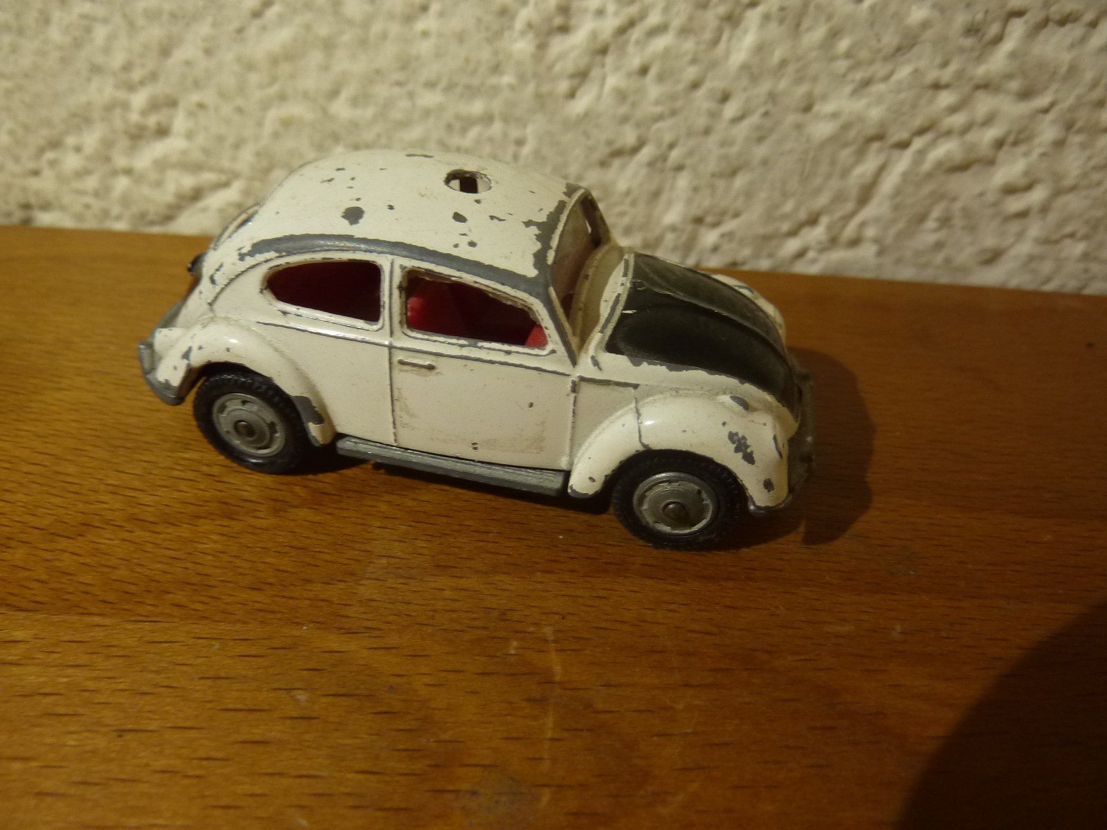 Volkswagen Modellini d'auto: Vier süsse kleine VW Käfer Set Sammlung – Usato da Hochfelden venduto da swissice 3