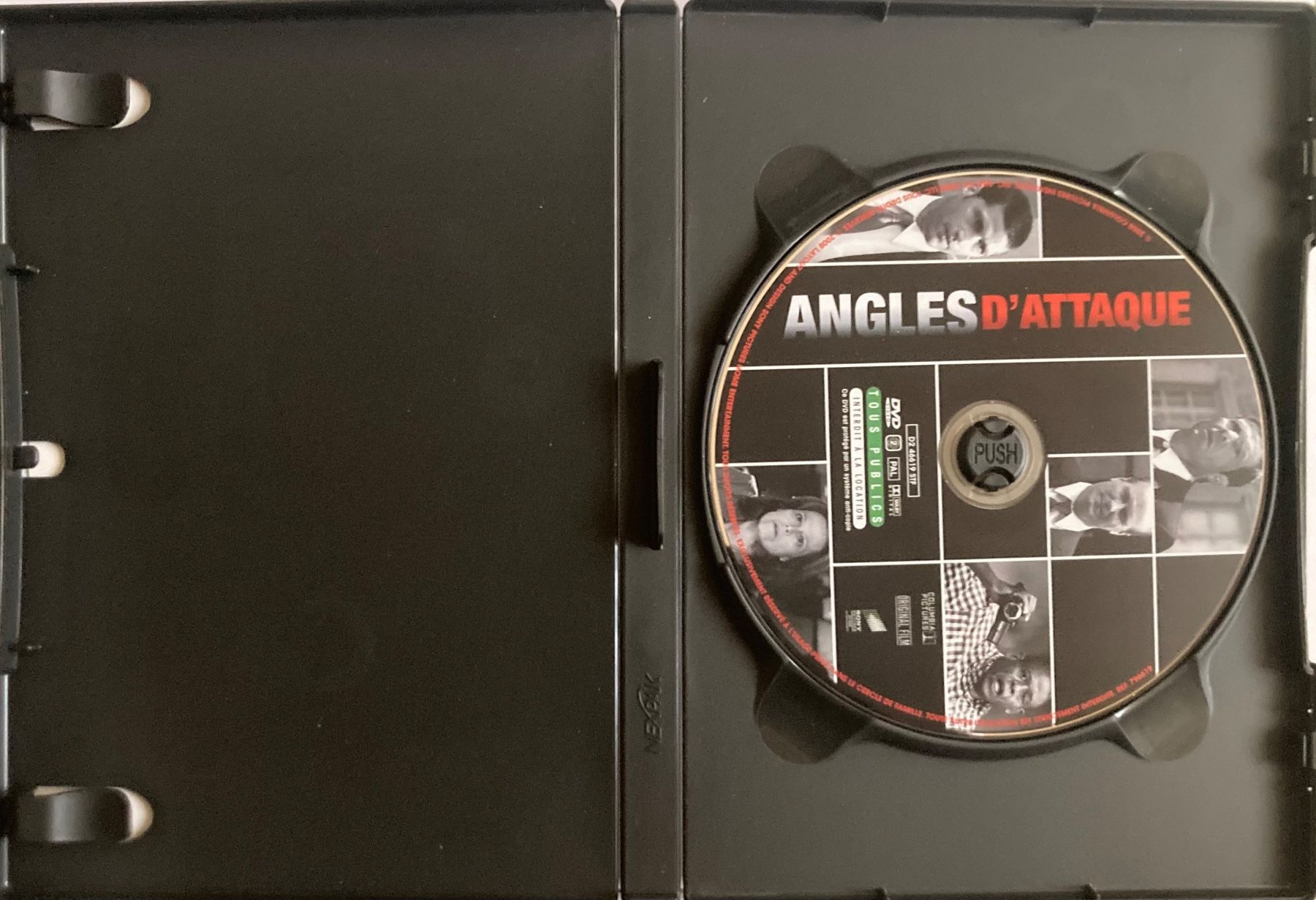 Alle DVDs: ANGLES D'ATTAQUE – Gebraucht aus Poliez-Pittet von Newtown-Records 4