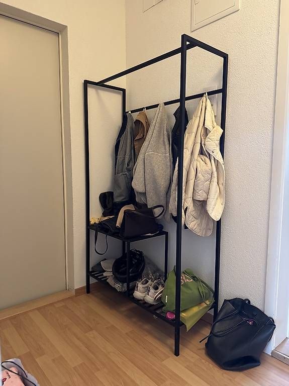 Guardaroba: Garderobe / Kleiderständer Schwarz – Usato da Zürich venduto da Nelly98