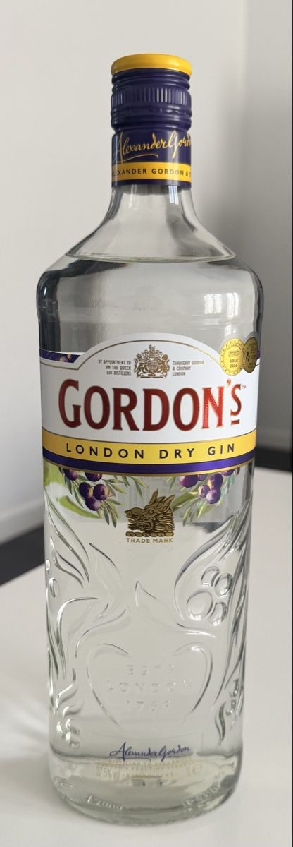 Bevande alcoliche: GORDON’S LONDON DRY GIN – Nuovo e nell'imballaggio originale da Tavannes venduto da Blanc0o13
