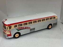 GMC PD 3751Trailways 1949  IXO 1:43 Car Reisebus