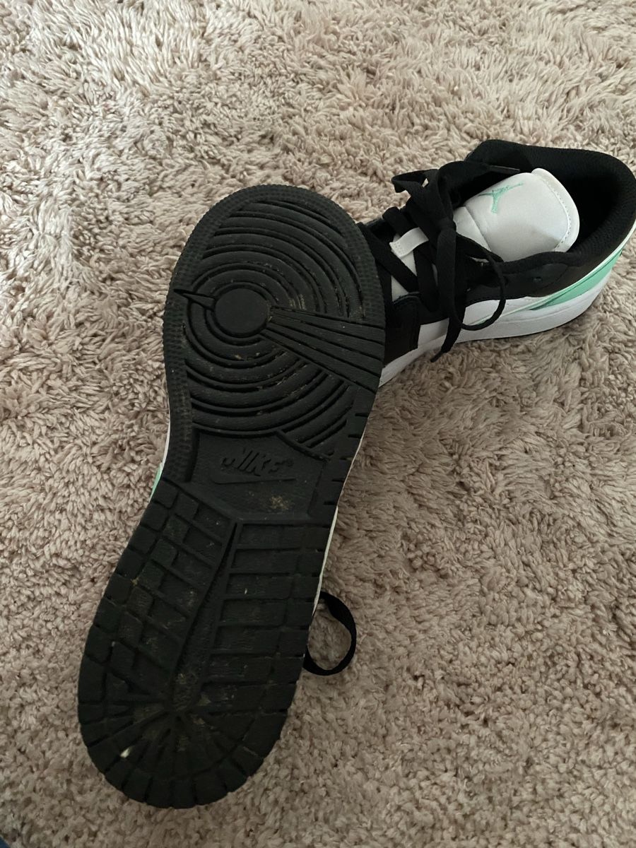Jordan Scarpe da donna: Air Jordan 1 Low Sneaker – Nuovo (secondo la descrizione) da Rechthalten venduto da Stephi_03 2