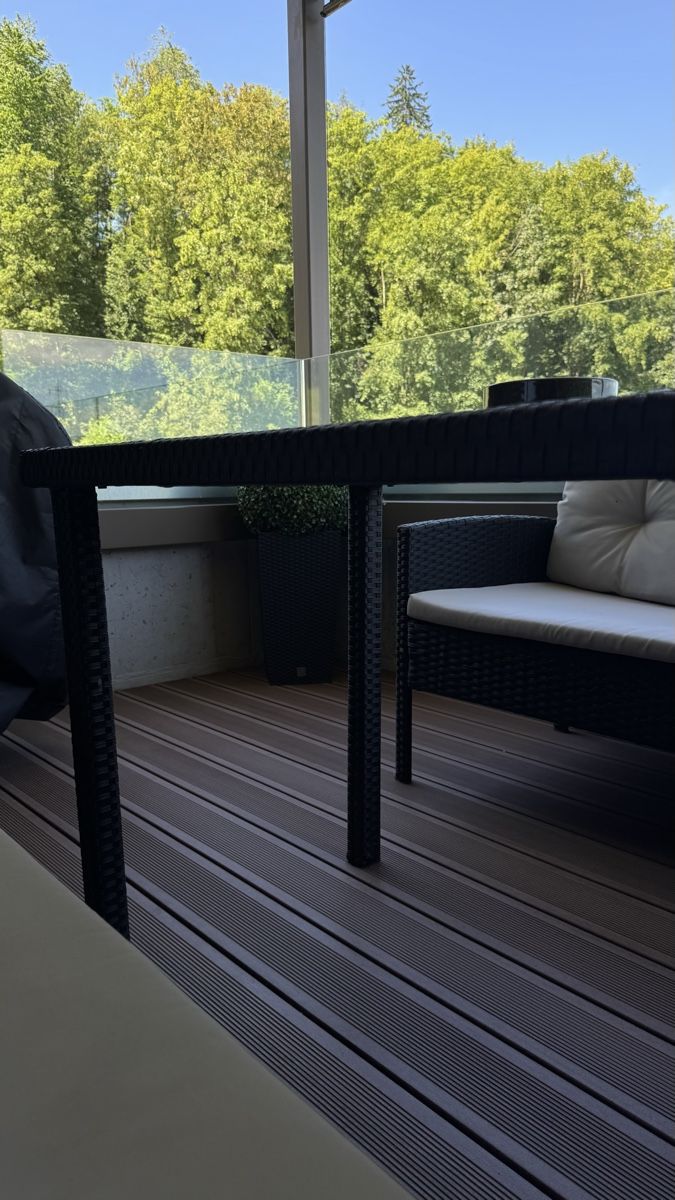 Set di tavolo e panche: Gartenmöbel – Usato da Gränichen venduto da Aldina.htc 3