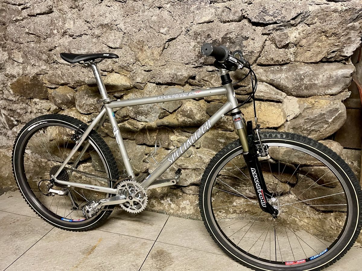 Specialized Velos: Specialized rockhopper  – Gebraucht aus Luc (Ayent) von serge40