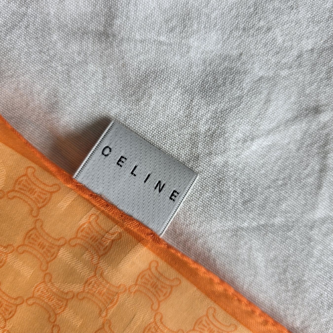 Celine Foulard & Sciarpe: Neues CELINE Baumwolltuch 58x58 cm – Nuovo e nell'imballaggio originale da Zürich venduto da LIMAR 5