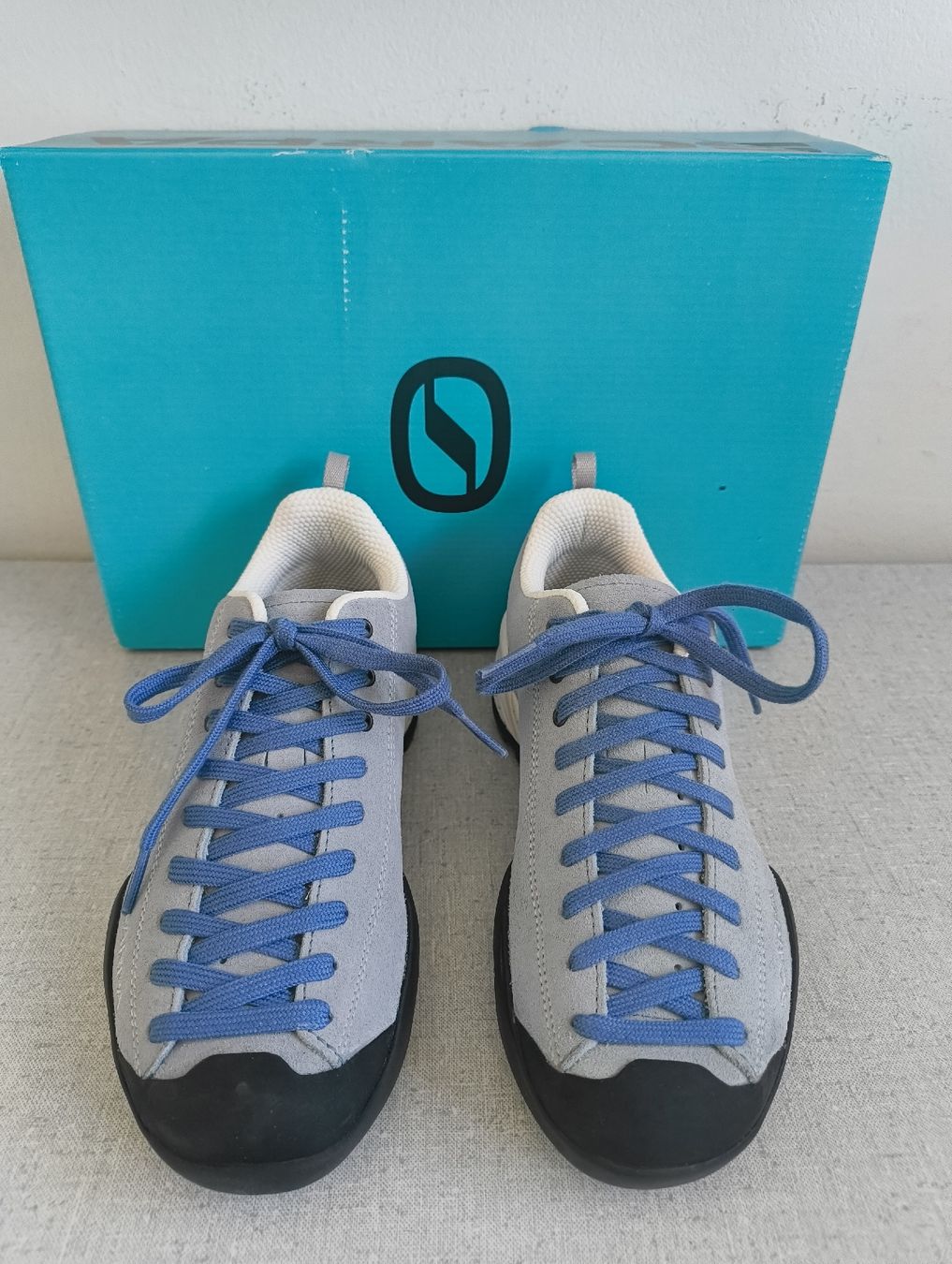 Scarpa Chaussures femmes: Scarpa Mojito Damenschuhe Wanderschuhe Grösse 37.5 – Neuf avec emballage d'origine à Uitikon Waldegg par PJLS1 1