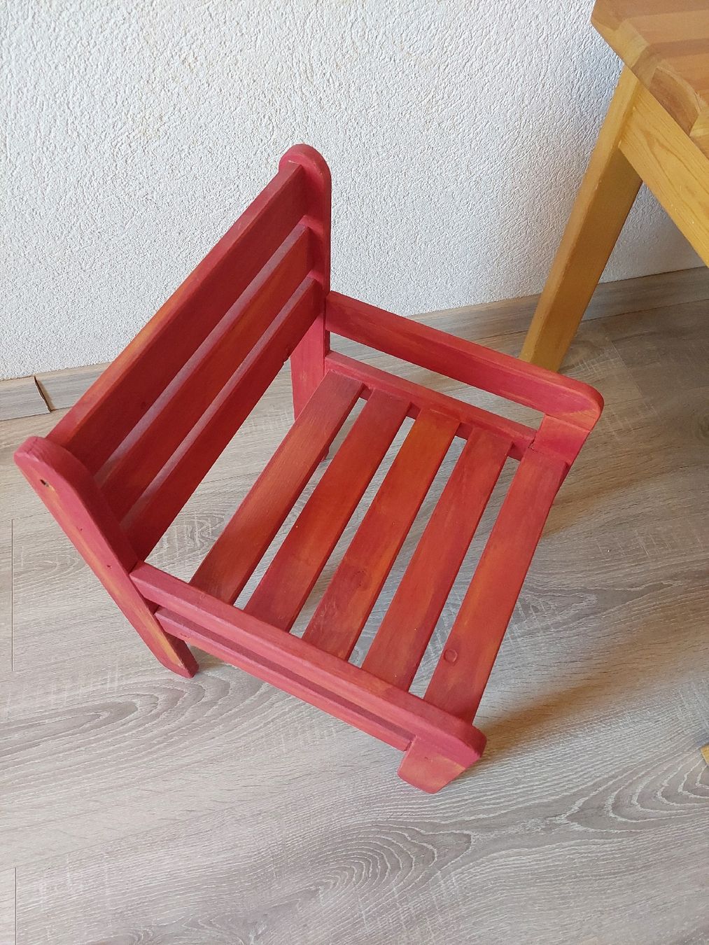 Set di tavolo e panche: Kindertischli und Stühle – Usato da Frauenfeld venduto da bab_7qkj 6