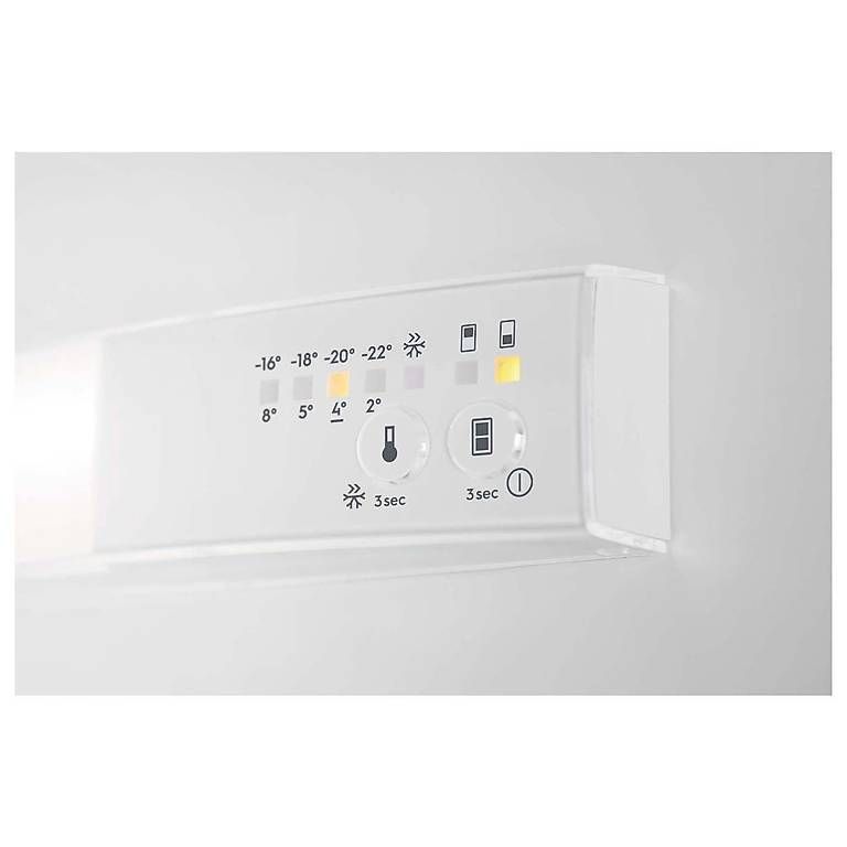Electrolux Frigoriferi: Electrolux IK2720BR Einbau-Kühl-/Gefrierkombination – Nuovo (secondo la descrizione) da Egg b. Zürich venduto da Appi11 1