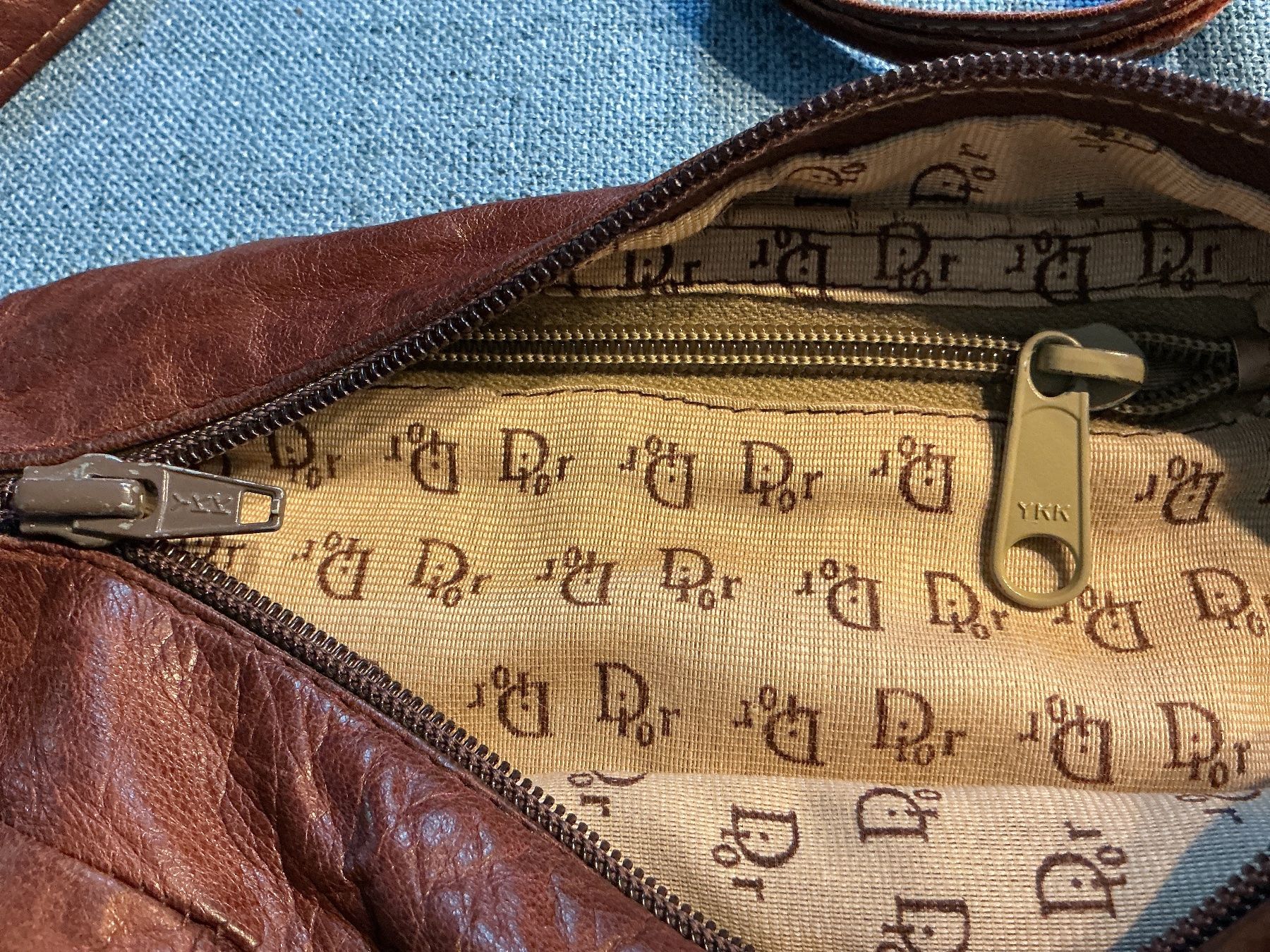 Borse da donna: Vintage Tasche Leder – Usato da Wettingen venduto da Andres54 2