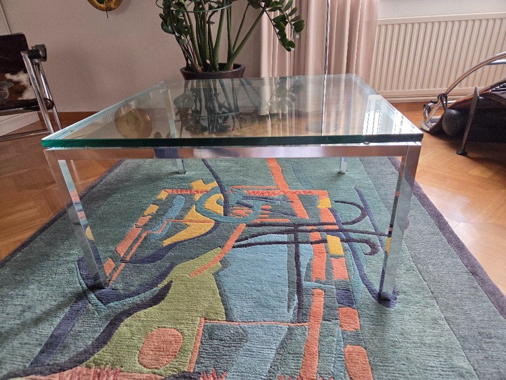 Tavoli: Moderner Glas-Couchtisch mit Chromgestell – Usato da Zug venduto da zugi26