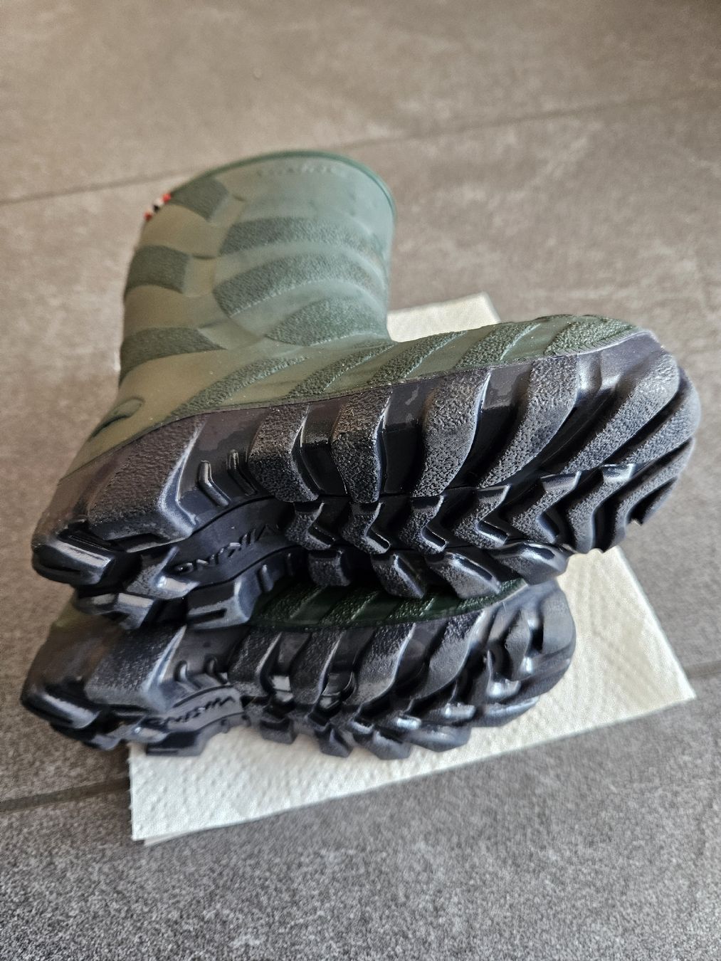 Viking Scarpe per ragazzi: Stiefel Viking Grösse 27 – Usato da Günsberg venduto da Sus_Anne 1