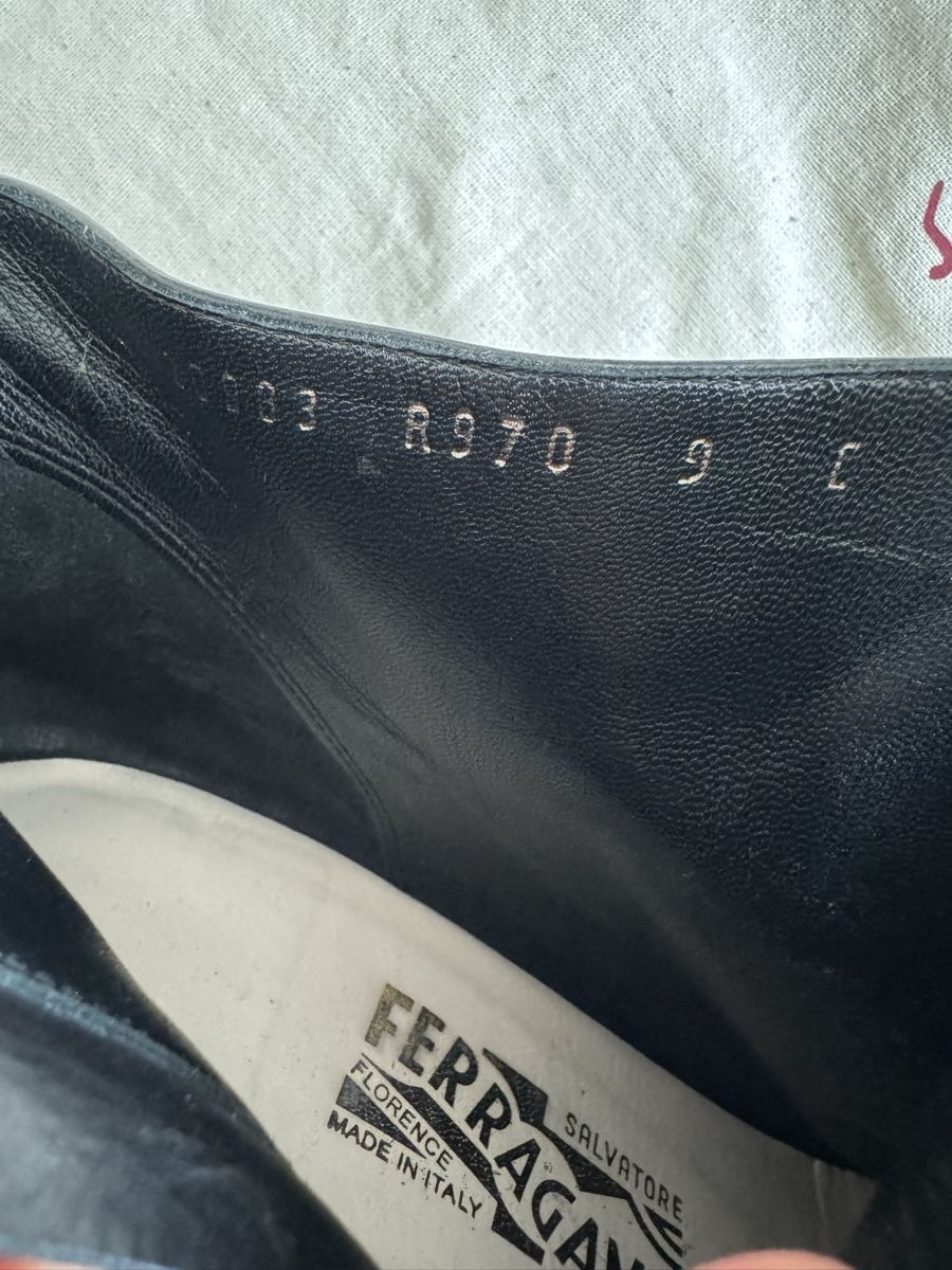 Salvatore Ferragamo Chaussures femmes: Stiefeletten von Ferragamo, Grösse 39,5 – D'occasion à Killwangen par was.sharp 8