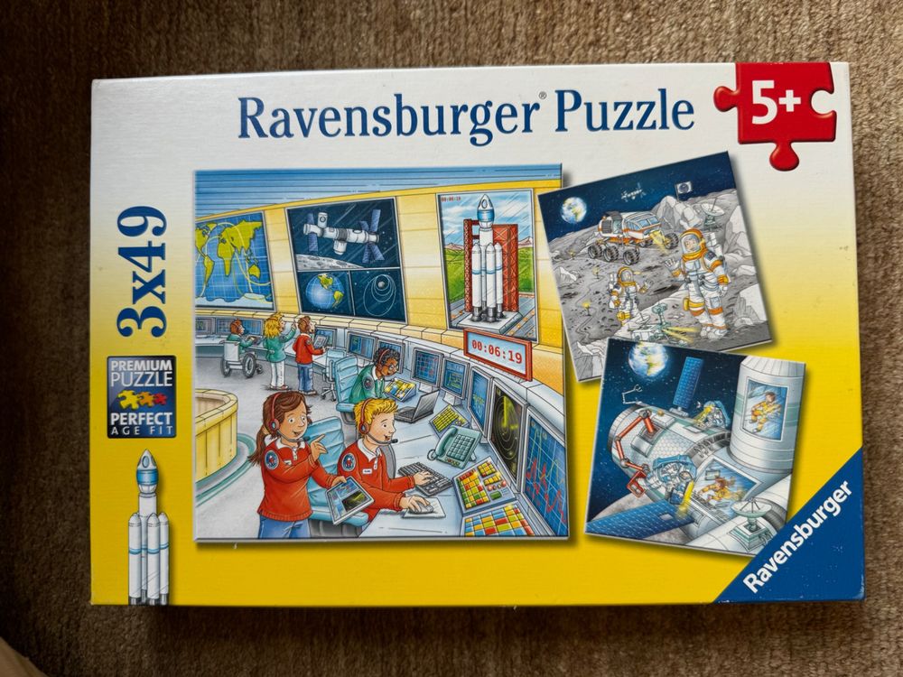  Ravensburger Puzzle 3 x 49, Weltraum 