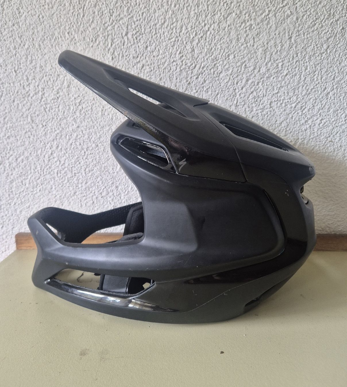 Specialized Caschi: Specialized Gambit Helm – Usato da Scharnachtal venduto da fredperry01 2