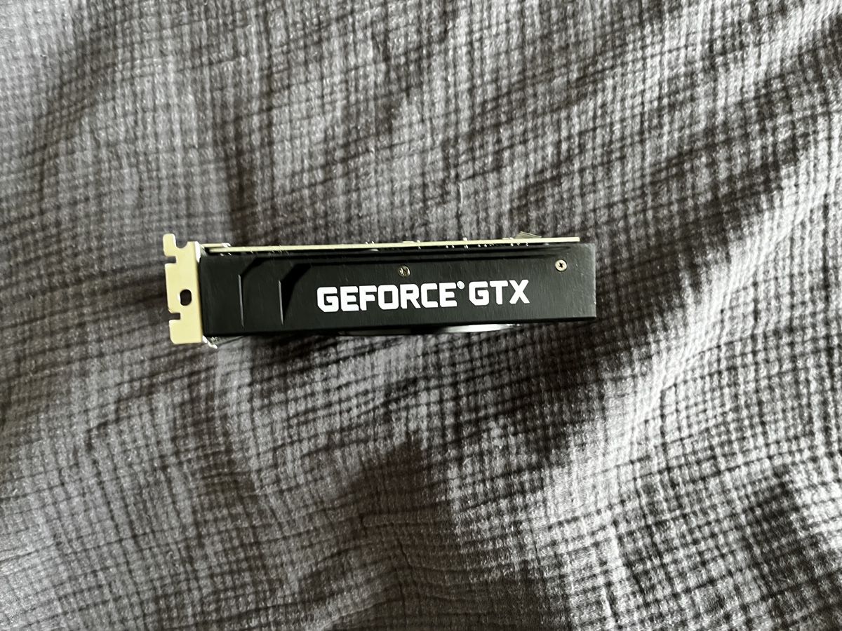 Nvidia Schede grafiche: NVIDIA GeForce GTX 1650 4GB GDDR5 – Usato da Brüttisellen venduto da kormanb 3