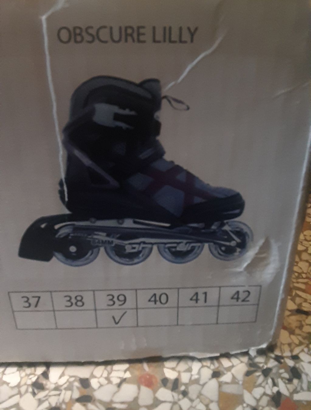 Obscure Pattini in linea & Pattini a rotelle: Inlineskates, Gr. 39 – Nuovo e nell'imballaggio originale da Zürich venduto da Venecia25 4