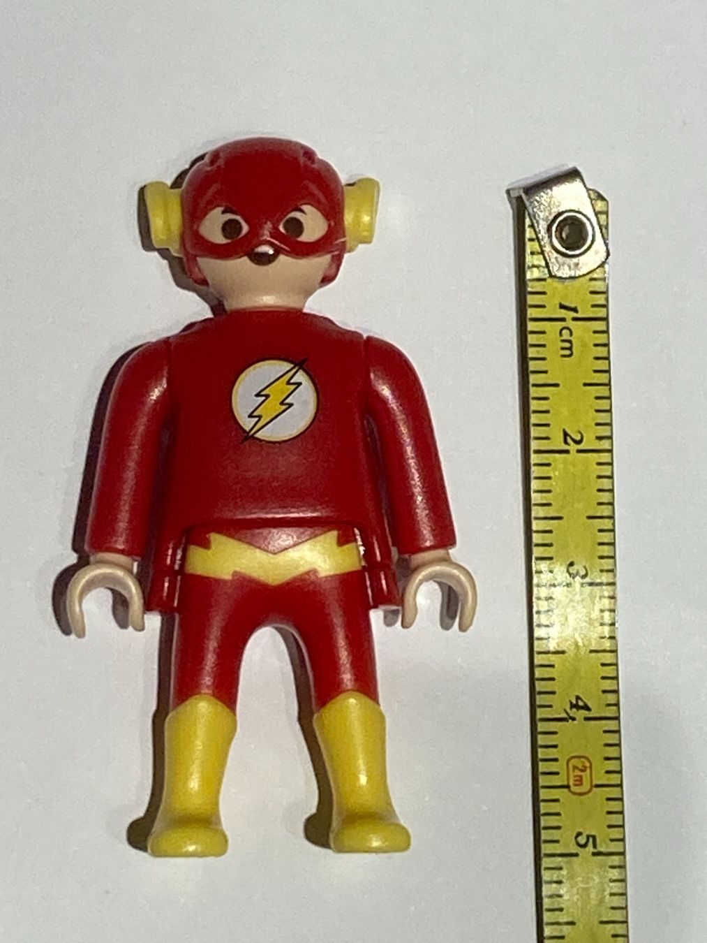 Playmobil Spielzeuge: PLAYMOBIL FI?URES 03 FLASH DC COMICS CHARACTERS Kinder eggs – Neu (gemäss Beschreibung) aus Vezia von Aquarius_Age 4