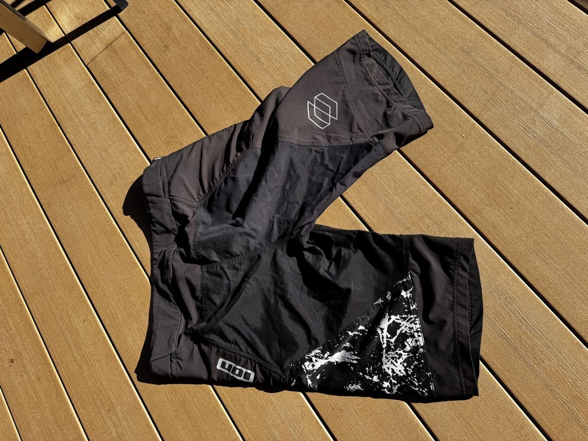 Pantaloni: Short VTT Ion taille L – Usato da Charmey (Gruyère) venduto da Troyleedh67 1
