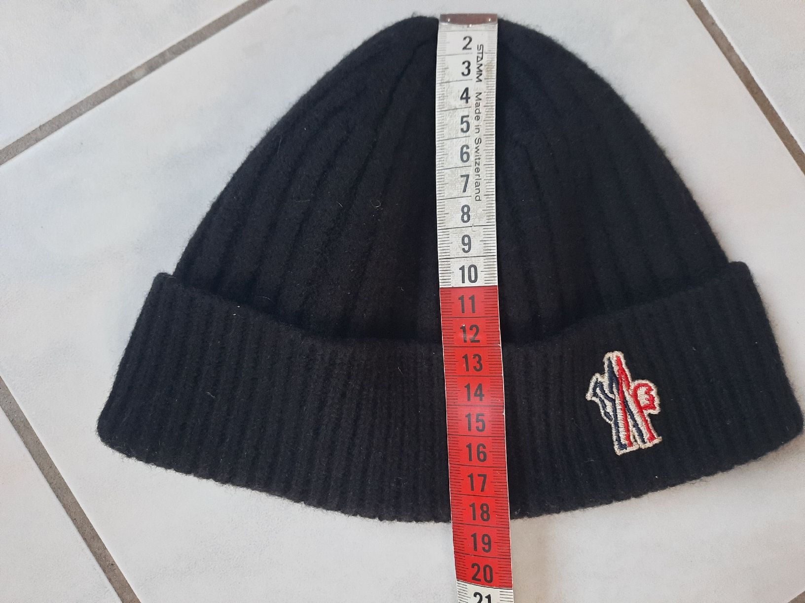 Moncler Copricapi, berretti & cappellini: BONNET  MONCLER – Usato da Le Locle venduto da marylise01 3