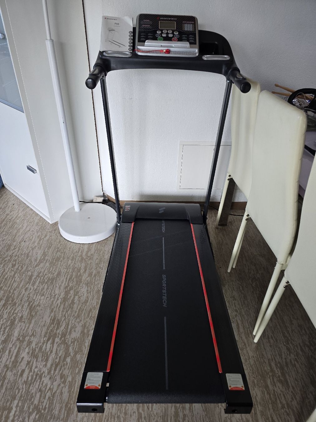 Hometrainer: Laufband Sportstech – Usato da Boswil venduto da RobHerst