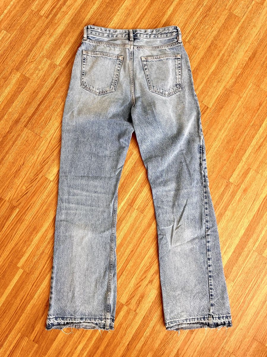 Zara Jeans: ZARA Flared Jeans, Gr. 36 – Usato da Küsnacht ZH venduto da madrilena77 2