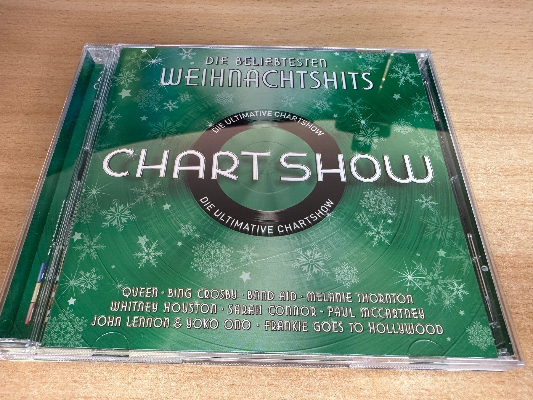 CD: Die Ultimative Chartshow - Die Beliebtesten Weihnachtshits – Usato da Rikon im Tösstal venduto da Alpenmutz