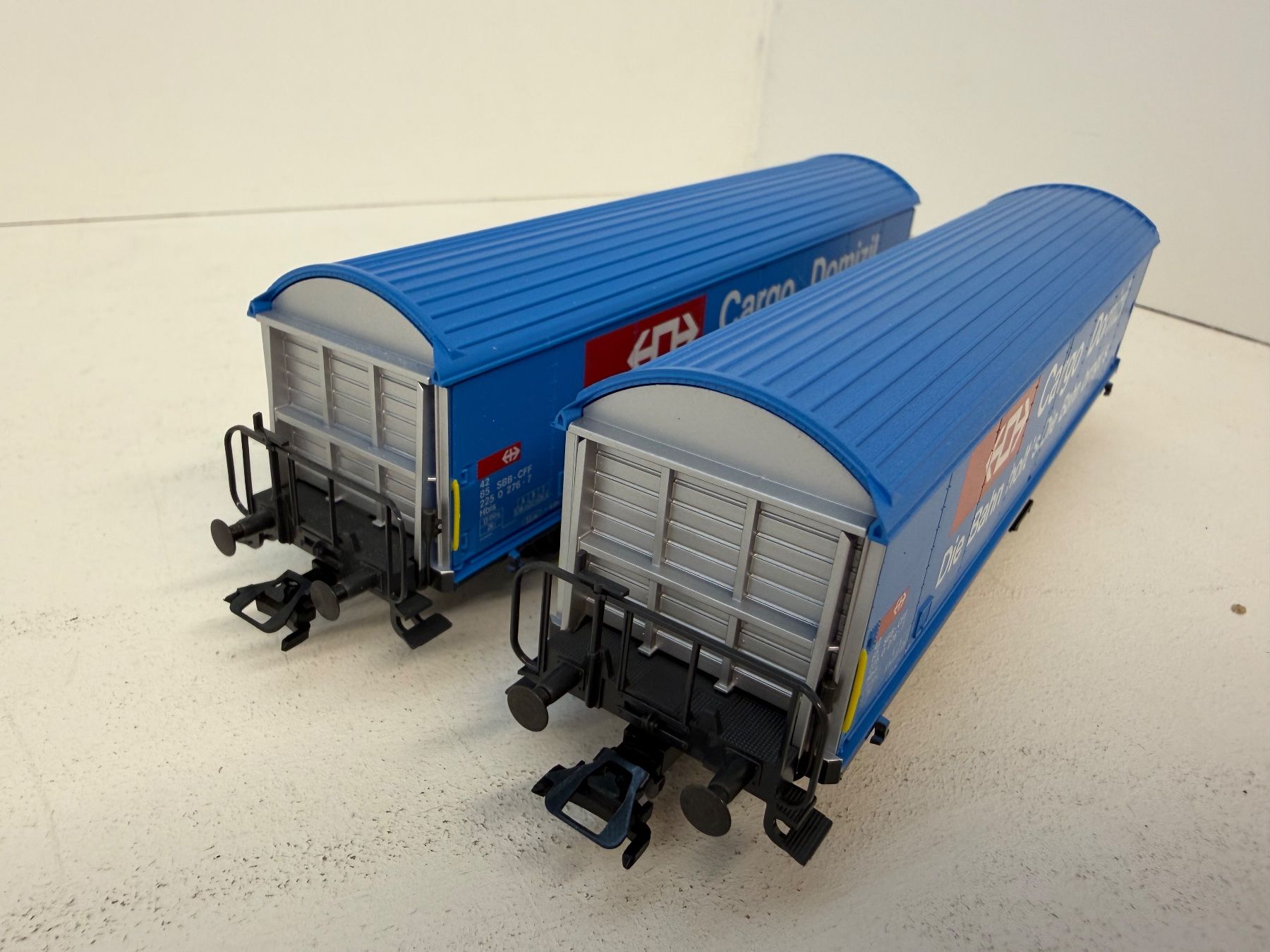Märklin Modellini di ferrovie: Märklin 4735 Güterwagen SBB Cargo Domizil – Usato da Büsserach venduto da ModellbahnDepot 4