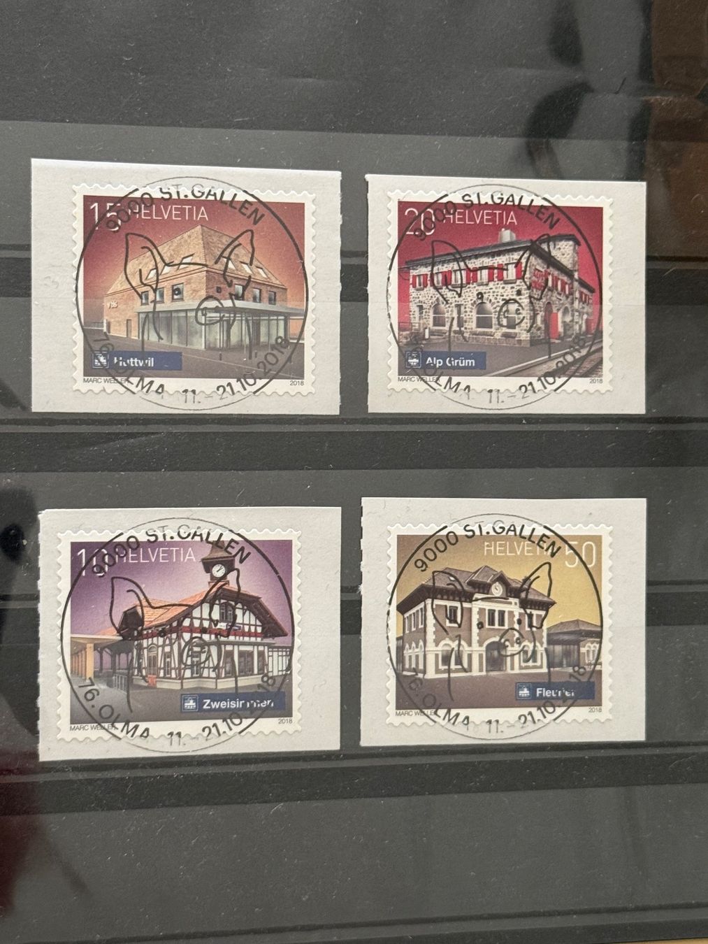 Tous les timbres: Dauermarken "Schweizer Bahnhöfe" Vollstempel OLMA 2018 – D'occasion à Brütten par Hst1