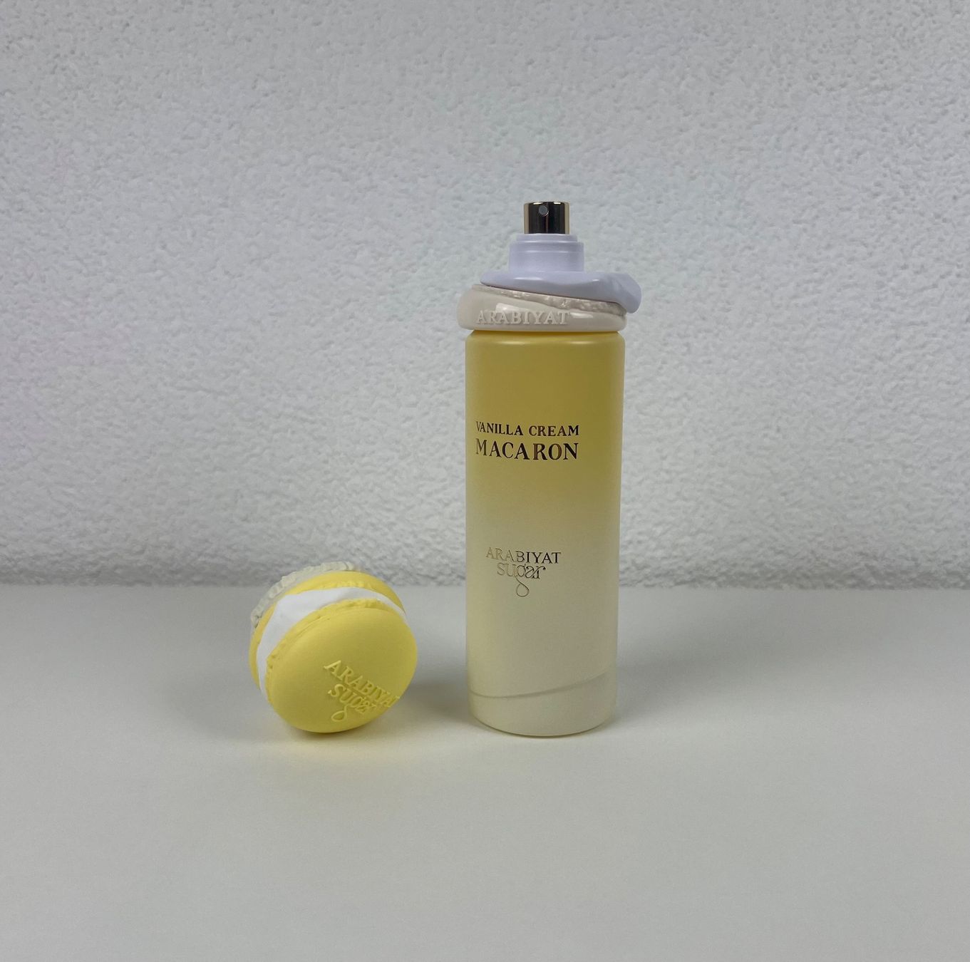Profumi & Eau de Toilette: Arabiyat Sugar - Vanilla Cream Macaron Eau de Parfum 100ml – Usato da Stein am Rhein venduto da Moons_of_Saturn 3