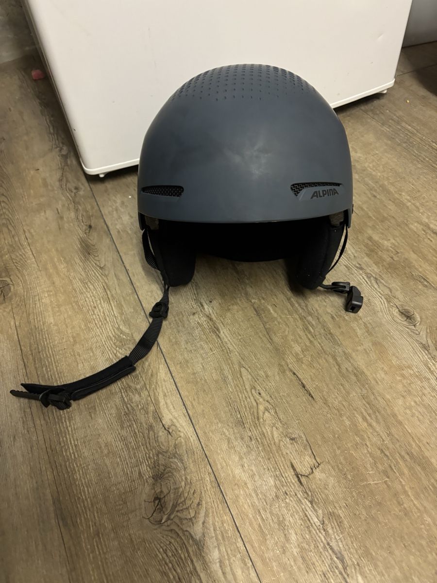 Alpina Caschi: Alpina Skihelm / Snowboardhelm – Usato da Wimmis venduto da Soccerfanshop