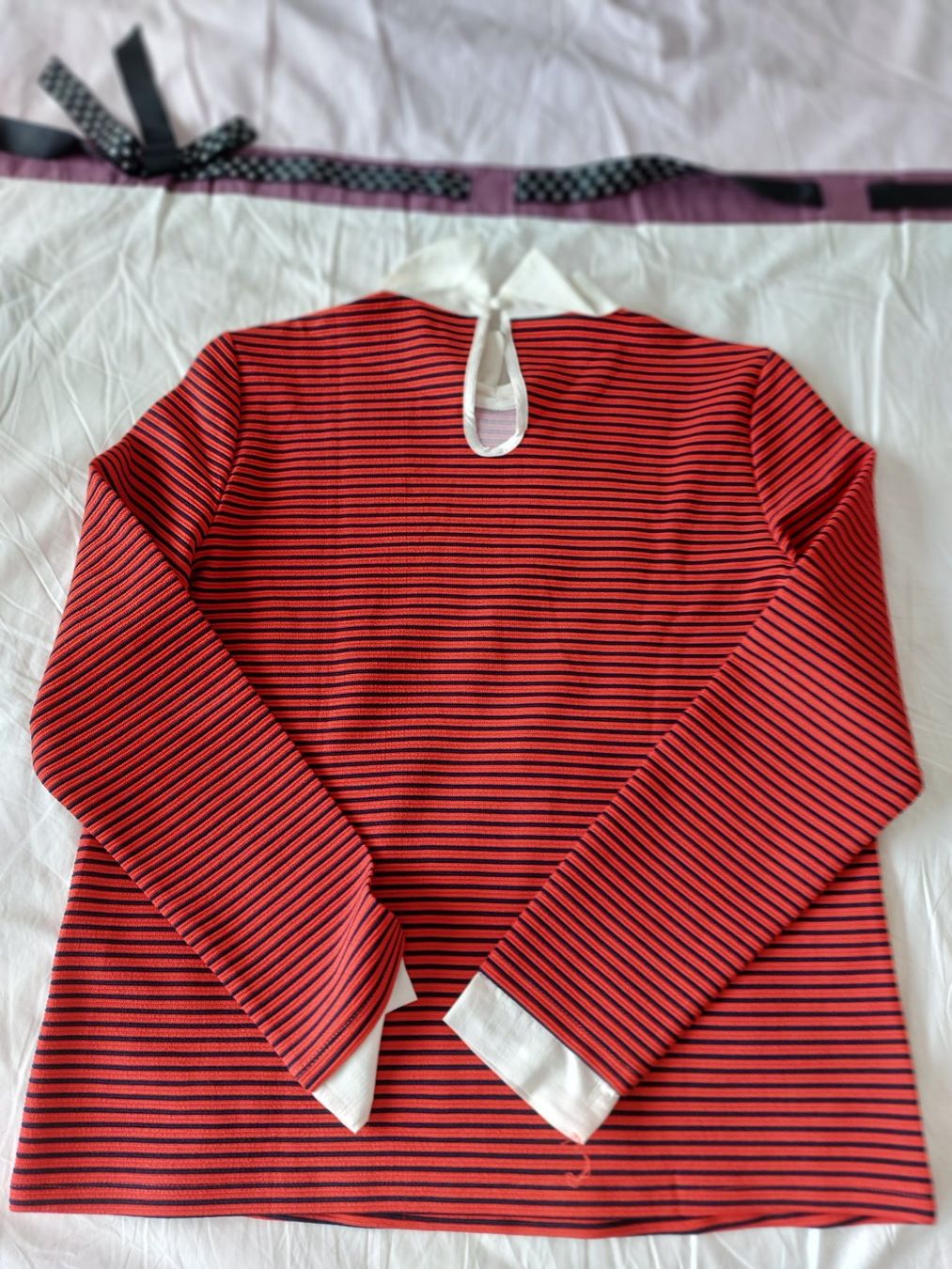 Only Maglioni & Felpe: Très joli pull rayé Only Taille M NEUF – Nuovo (secondo la descrizione) da Ostermundigen venduto da jul_7t8v 4