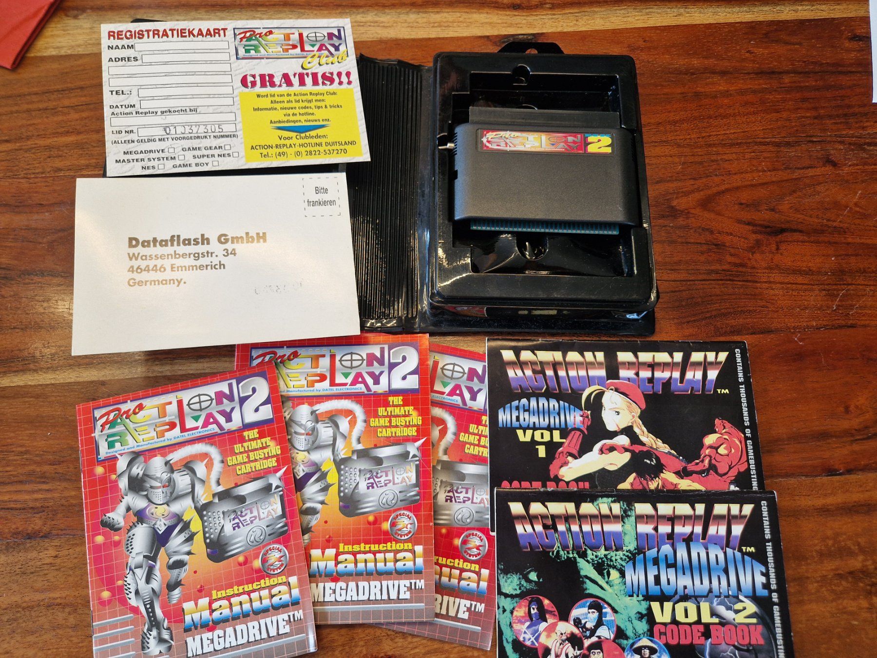 Giochi: SEGA Mega Drive Pro Action Replay 2 – Usato da Rain venduto da Rou_z26r