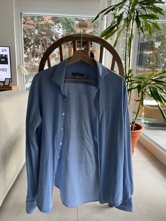 Eduardo Rivera light blue oxford shirt S