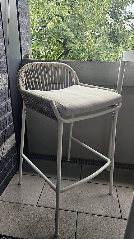 Ikea Set di tavolo e panche: Outdoor Bartisch & 2 Barhocker (Ikea SEGERÖN) – Usato da Winterthur venduto da mme_j58n 4