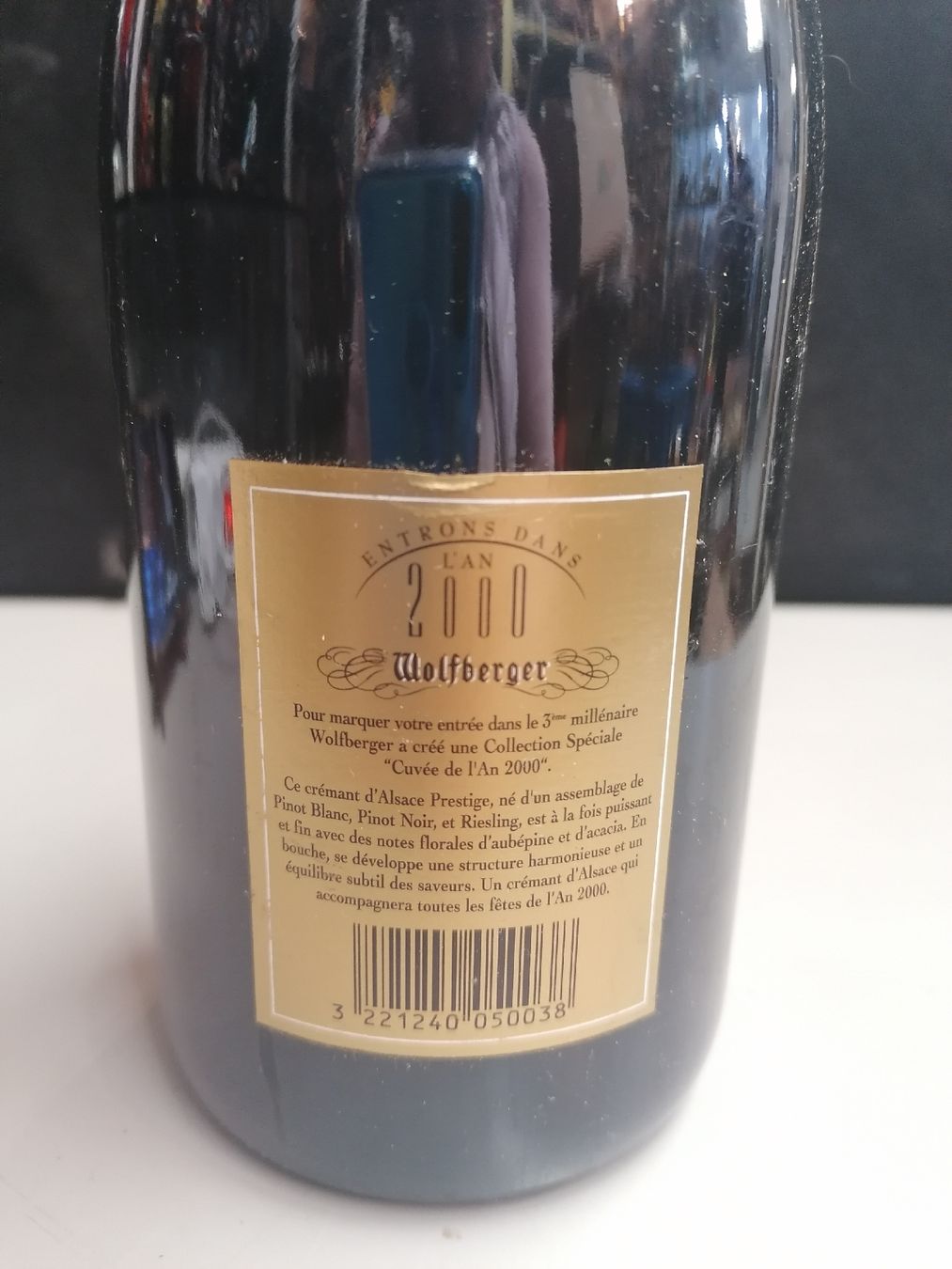 Bevande alcoliche: CRÉMANT D'ALSACE 2000 – Nuovo (secondo la descrizione) da Genève venduto da Leboucheoreilles 4